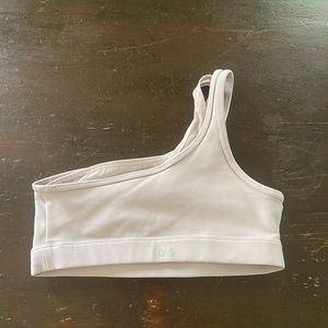 alo yoga sports bra
